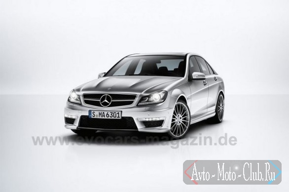 Mercedes c63 AMG 2011 photo