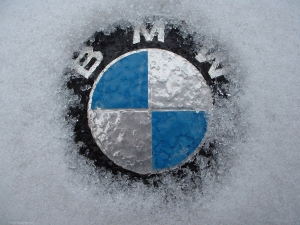  BMW   -     
