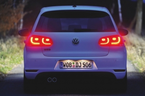 Volkswagen Golf   () 