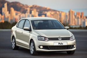 Volkswagen Polo sedan -  2010